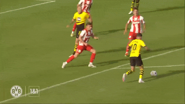 Giao hữu, Erfurt vs Borussia Dortmund 1-2: Caniggia Elva mở bàn, Thorgan Hazard, Marius Wolf ngược dòng dễ dàng chiến thắng