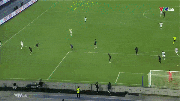 Napoli vs Fiorentina 1-3: Mãn nhãn Josip Brekalo, Bonaventura, Gonzalez tỏa sáng, Osimhen ghi bàn danh dự nhờ penalty