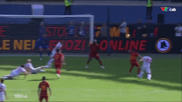 AS Roma vs Monza 1-0: Lukaku tịt ngòi, Shaarawy tỏa sáng phút 90, D'Ambrosio thẻ đỏ, HLV Mourinho có 3 điểm 