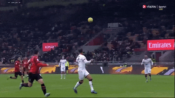 AC Milan vs Cagliari 4-1: Jovic tỏa sáng cú đúp, Traore, Leao khẳng định sức mạnh AC Milan tại Coppa Italia