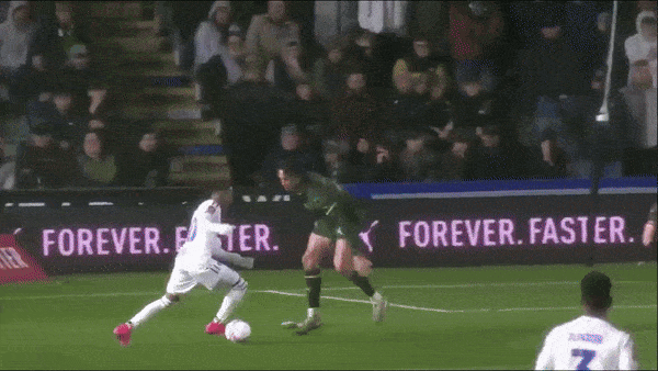 Plymouth Argyle vs Leeds United 1-4: Galloway lập công, Gnonto gỡ hòa, Summerville, Rutter tỏa sáng hiệp phụ, Ryan Hardie phản lưới nhà