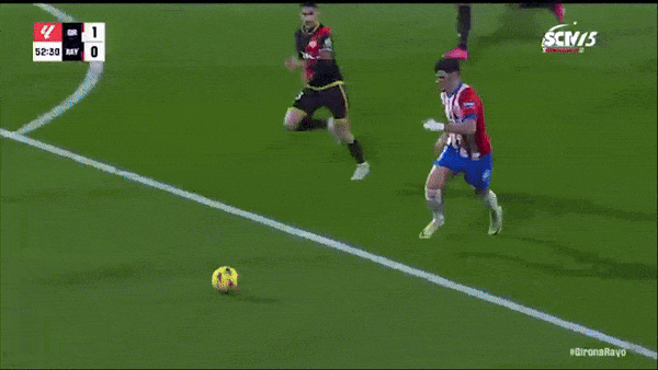 Girona vs Rayo Vallecano 3-0: Hiệp 2 Viktor Tsyhankov mở màn tỷ số, Chavarria nhận thẻ đỏ, Savio xuất thần cú đúp phút bù giờ