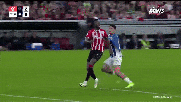 Athletic Bilbao vs Alaves 2-0: Luis Rioja hỏng penalty, Guruzeta xuất thần ghi cú đúp giành gọn 3 điểm, Athletic Bilbao tạm vào tốp 4 La Liga