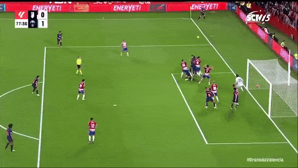 Granada vs Valencia 0-1: Ribeiro Almeida đón bóng văng ra, chớp thời cơ sút xa ghi bàn duy nhất