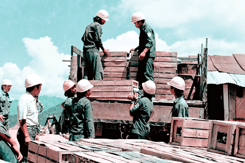 Đường dây 500kV Bắc Nam - Kỳ tích thế kỷ 20 ảnh 4