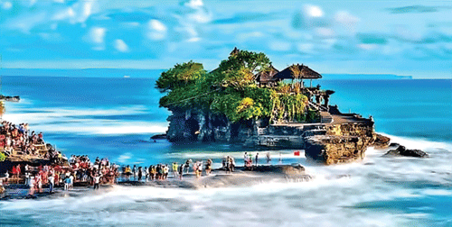 Du khách đến Bali sẽ không còn được uống bia dễ dàng như trước kia.