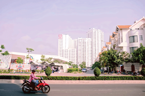 Khu căn hộ cao cấp Him Lam Riverside, quận 7, sau khi đưa vào hoạt động, mức phí quản lý mà khách hàng phải trả chỉ có 7.000 đồng/m2/tháng (có VAT).