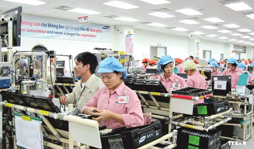 Dây chuyền sản xuất điện thoại tại nhà máy của Công ty Samsung Electronics Việt Nam ở Thái Nguyên.
