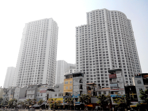 Một dự án BĐS cao cấp tại Hà Nội. Ảnh: HOÀI TRÂM Một dự án BĐS cao cấp tại Hà Nội. Ảnh: HOÀI TRÂM