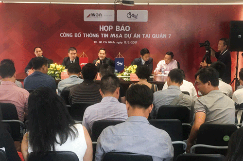 Quang cảnh tại buổi họp báo.