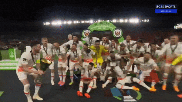 Fiorentina vs West Ham United 1-2: Benrahma mở bàn, Bonaventura gỡ hòa, Jarrod Bowen chốt hạ chiếc cúp Europa Conference