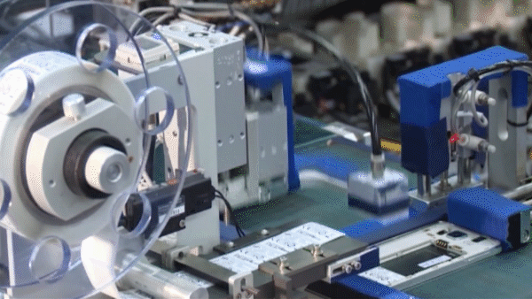 Chuẩn bị triển khai thí điểm thành lập các khu công nghiệp điện tử  