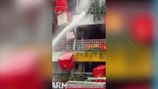 Cháy cửa hàng đặc sản Đà Lạt ở quận 5, nhiều tài sản bị thiêu rụi