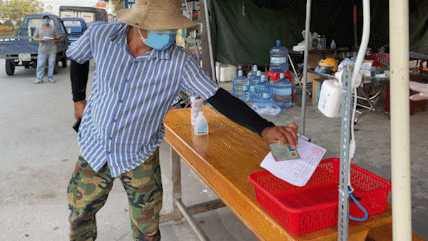 Camera system to scan documents piloted at Covid-19 checkpoints 