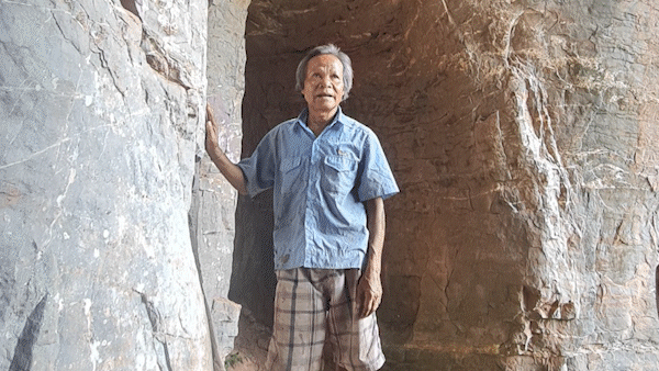 Quảng Bình: Một người đàn ông ở trong hang đá 91 năm 