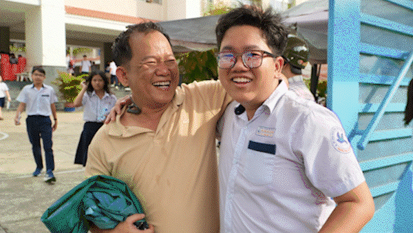 Bản tin tối 6-6: Ca sĩ Chu Bin bị bắt vì liên quan đến ma túy; 36 nạn nhân bị bán sang Tam giác vàng