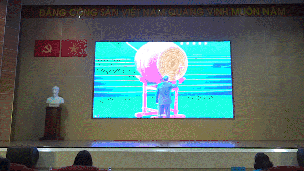 Rộn ràng cảm xúc ngày khai giảng