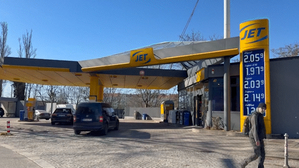 Châu Âu khuyến nghị người dân hạn chế đi lại để tiết kiệm năng lượng