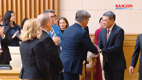 Thủ tướng Lê Minh Hưng làm việc với 52 doanh nghiệp hàng đầu của Hoa Kỳ