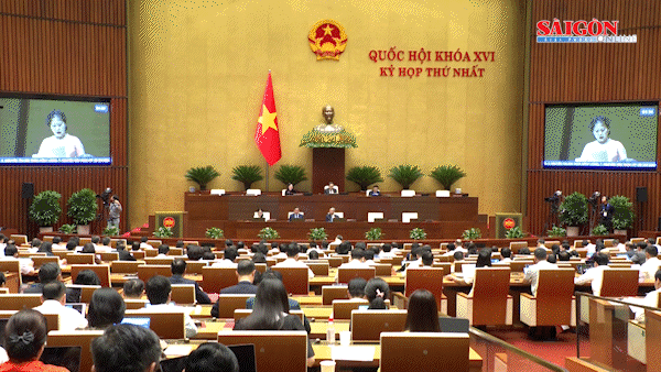 Nhiều ĐBQH đồng tình với đề xuất không "quy định cứng" ngưỡng doanh thu chịu thuế