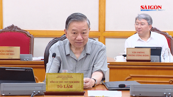 Bộ Chính trị cho ý kiến hoàn thiện thể chế vượt trội, tạo động lực mới để Thành phố Hồ Chí Minh phát triển nhanh, bền vững