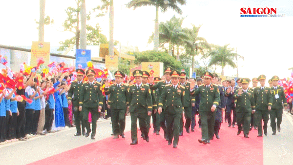 Giao lưu hữu nghị quốc phòng biên giới Việt - Lào lần thứ 3 tại Nghệ An 