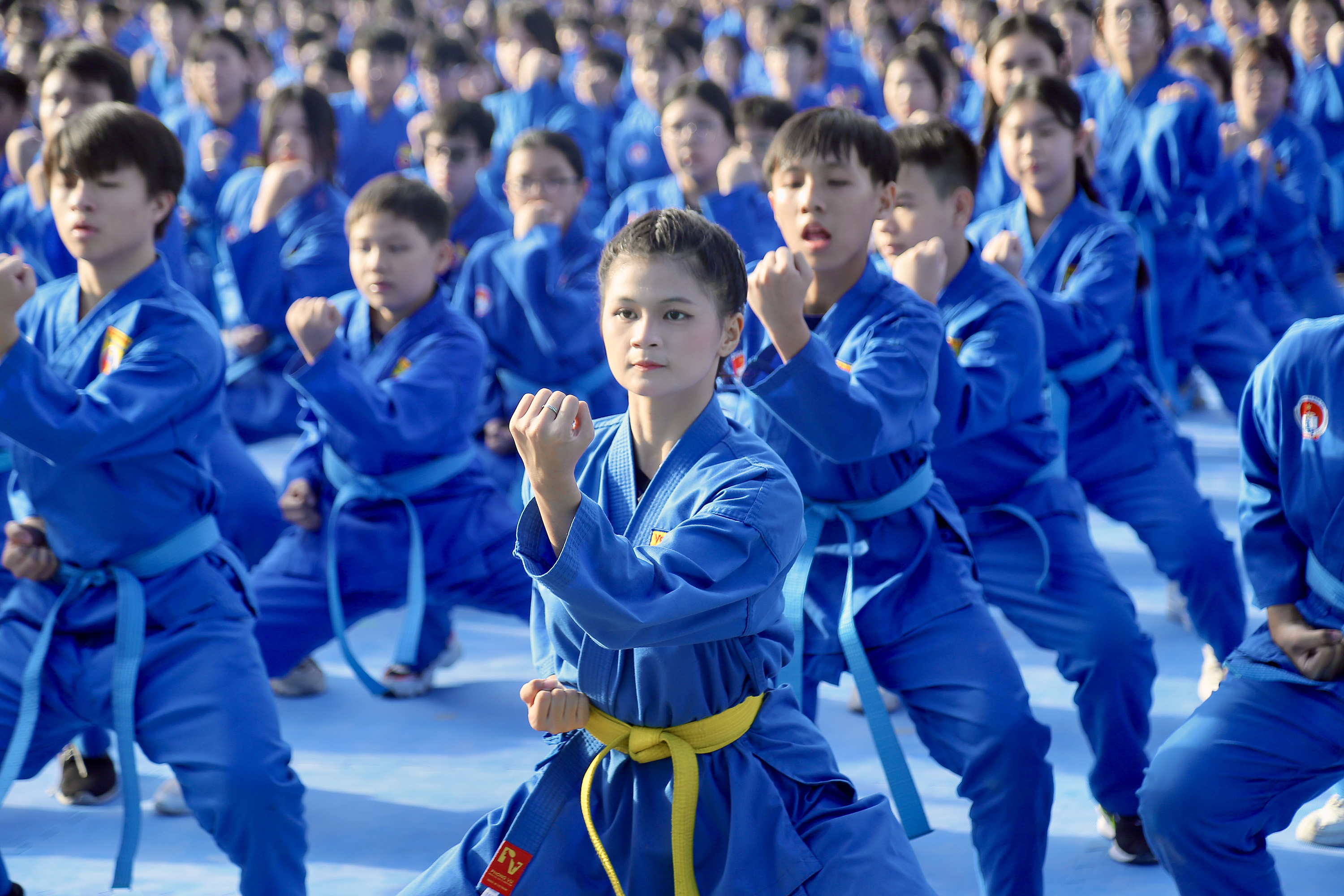 Nhiều em thiếu nhi miệt mài luyện võ Vovinam trong dịp hè 2026 (ẢNH: DŨNG PHƯƠNG)