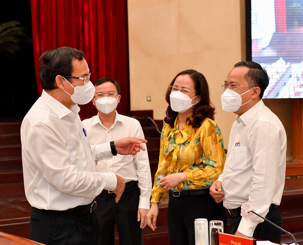 Chủ tịch UBND TPHCM Phan Văn Mãi: TPHCM tập trung tháo gỡ 118 dự án bất động sản trên địa bàn ảnh 2