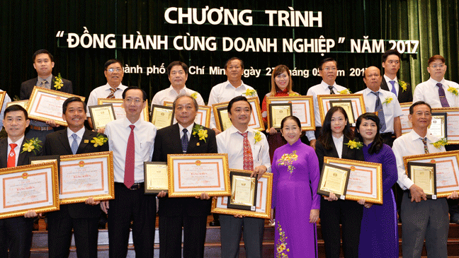 Tuyên dương 34 chủ doanh nghiệp chăm lo tốt cho công nhân ảnh 1