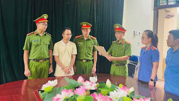 Podcast bản tin trưa 17-7: Khởi tố, bắt tạm giam chỉ huy công trường hầm thủy điện có 3 công nhân thiệt mạng; Vẫn chưa thể cưỡng chế công trình vi phạm trong sân golf Đồi Cù