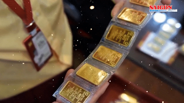 Vàng thế giới lao dốc, kéo chênh lệch ngày càng xa với vàng SJC