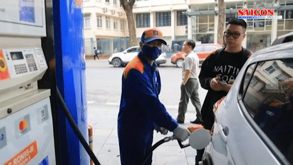 Giá xăng dầu đồng loạt giảm, xuống dưới 20.000 đồng/lít