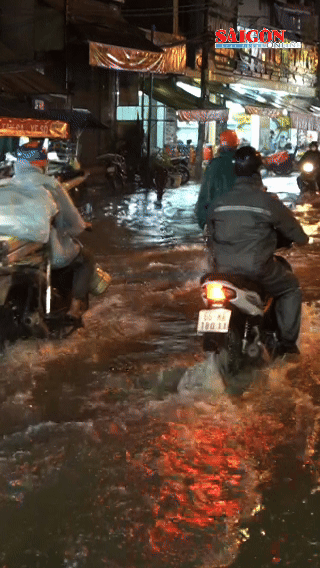 TPHCM và Nam bộ tiếp tục mưa dông vào chiều tối