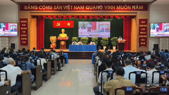 TPHCM: Chú trọng an sinh xã hội, chăm lo dịp cuối năm cho người dân 
