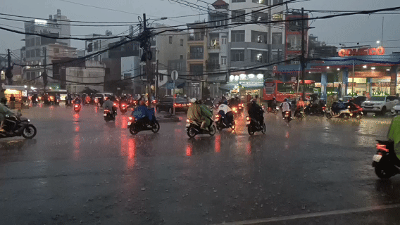 Nam bộ tiếp tục mưa về chiều