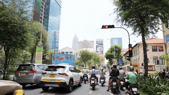 Dự báo Nam bộ tiếp tục mưa dông vào chiều tối 15-10