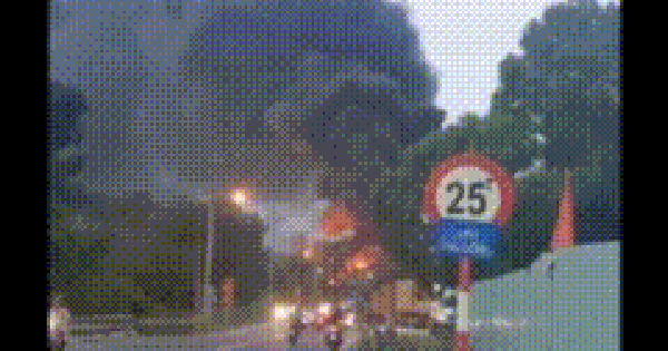 胡志明市新协坊加油站后方厂房发生大火