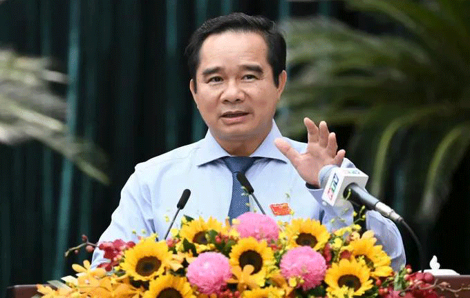 HCMC maintains over 10 percent growth target, accelerates reforms