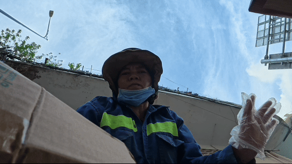 Independent waste collectors - a precarious livelihood