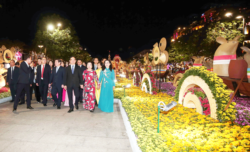 Khai mạc Đường hoa Nguyễn Huệ Xuân Canh Tý 2020  ảnh 4