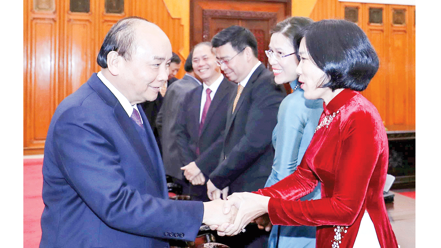 Bám sát nhiệm vụ đối ngoại, chú trọng ngoại giao kinh tế