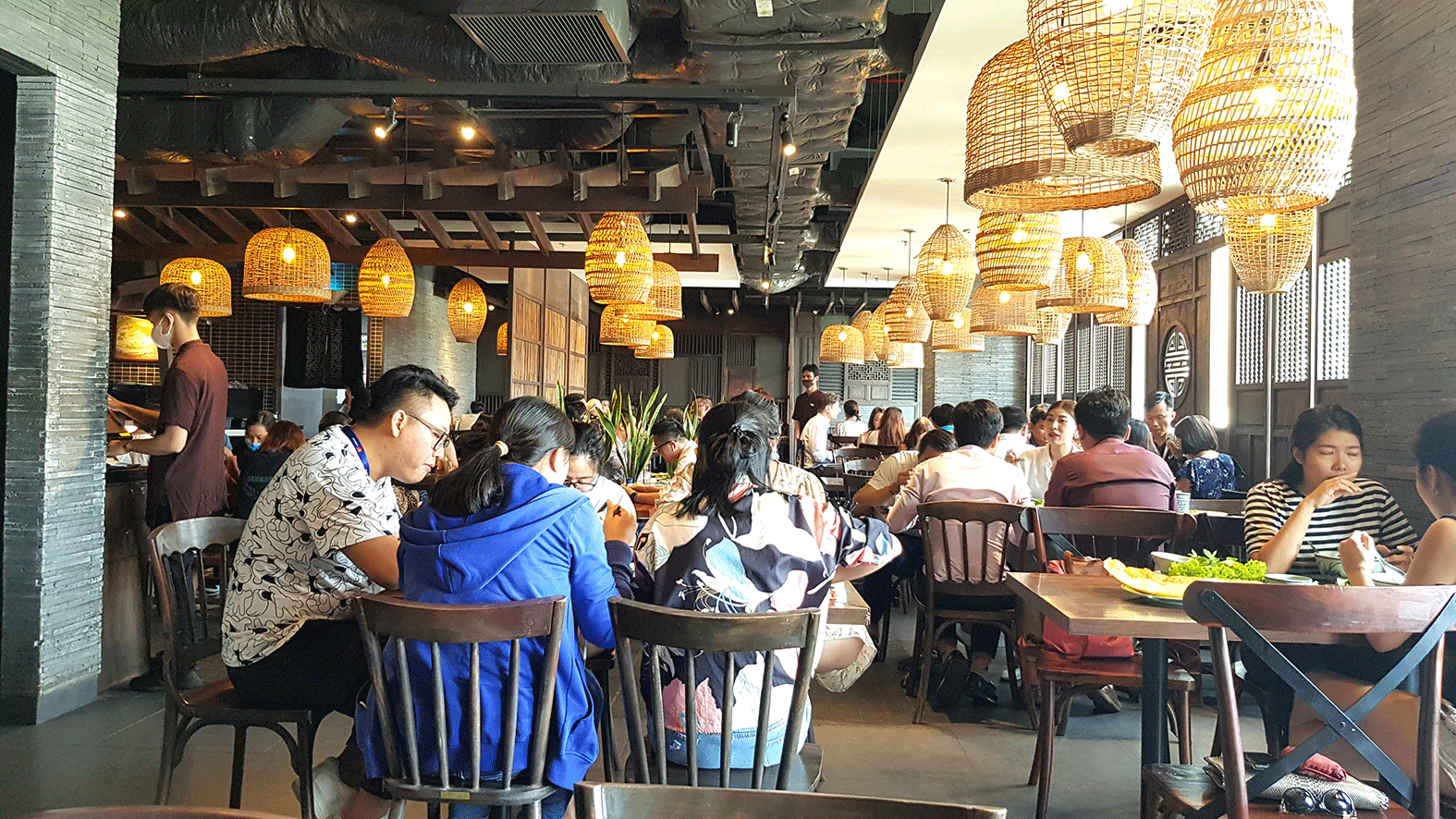 Người tiêu dùng trẻ đang dần thay đổi thói quen