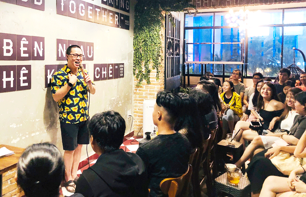 Tiếng cười không lạc lõng  ảnh 1