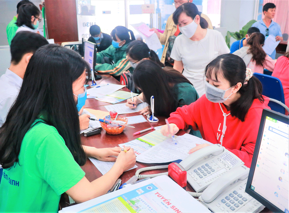 Học phí đại học tăng mạnh! ảnh 2