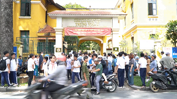 Thí sinh TPHCM tự tin, sẵn sàng cho kỳ thi vào lớp 10