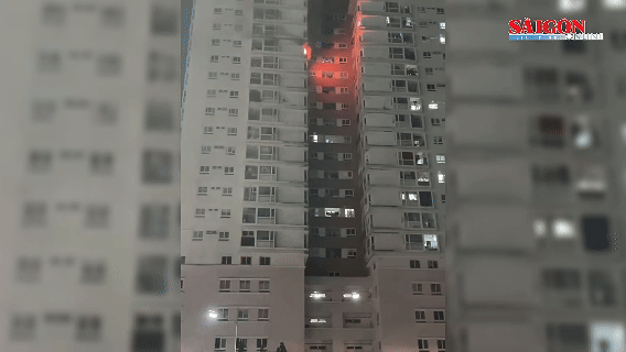 Cháy căn hộ tầng 16 của chung cư 19 tầng tại TPHCM