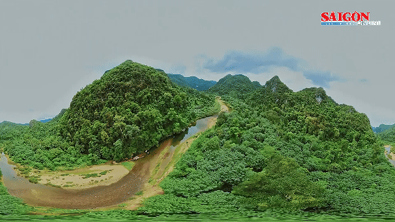 "Chạm" hang Sơn Đoòng bằng công nghệ VR 5D