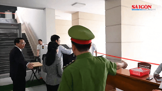 Xét xử sơ thẩm bà Nguyễn Thị Kim Tiến và các đồng phạm