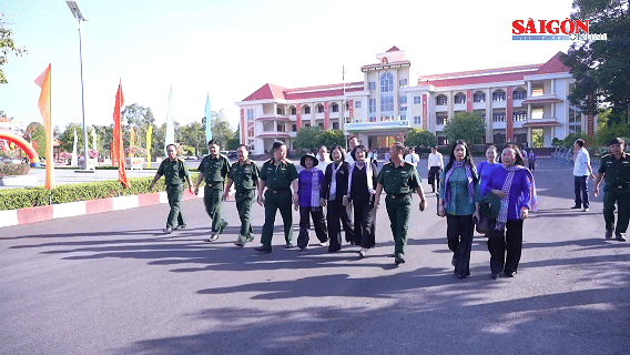 Họp mặt truyền thống Cơ quan Hội Phụ nữ Giải phóng khu Đông Nam bộ