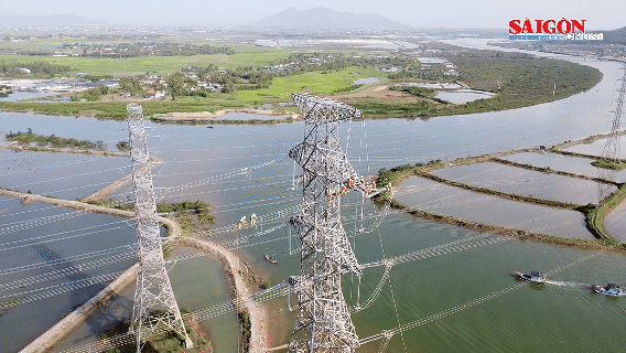 Nắng nóng bao trùm, tiêu thụ điện tăng vọt